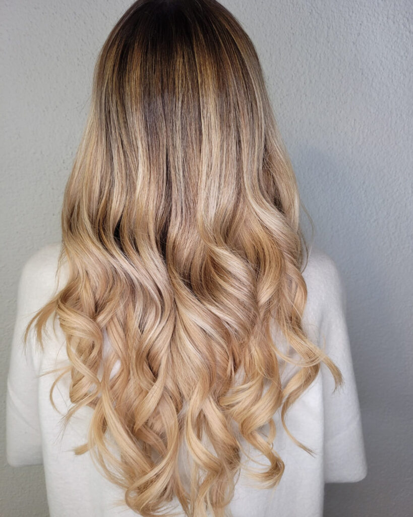 frau - blond - extensions - beispiel -haare